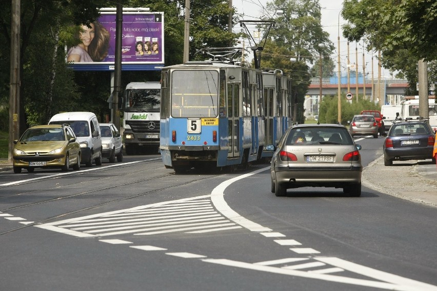 Wydzielone torowisko na ulicy Krakowskiej