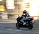 MOTOCYKLIŚCI URZĄDZILI SOBIE Z ULIC TOR WYŚCIGOWY - Kierowcy śmierci