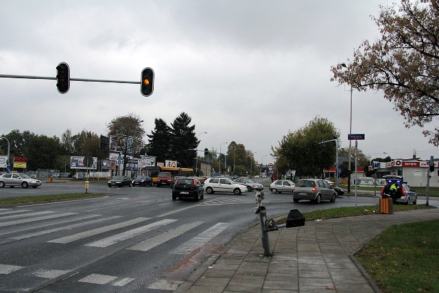 Pijani kierowcy sprawcami kolizji na Włókniarzy przy Pojezierskiej