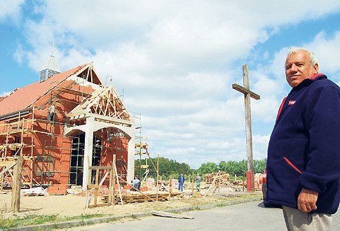 Franciszek Degis buduje kaplicę cmentarną za milion złotych. Pieniądze daje Miastko ze swojego skromnego budżetu