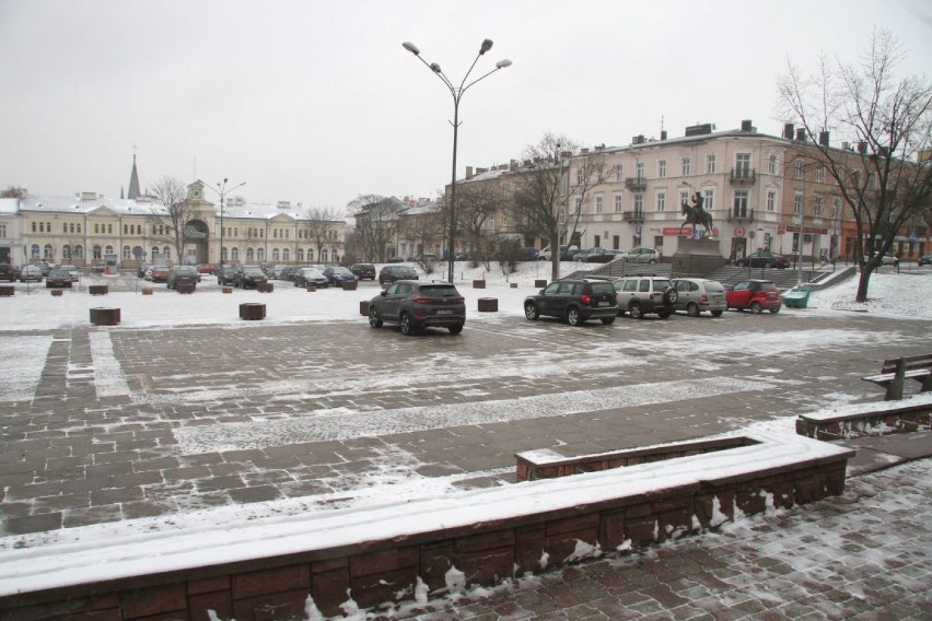 Jak mieszkańcy Kielc widzą plac Wolności po przebudowie? 