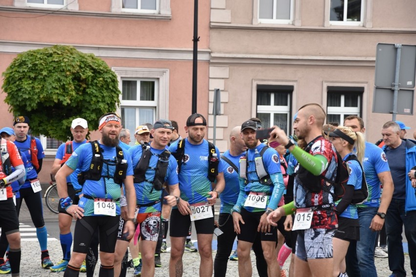 Nowy Tomyśl: Wystartował ultramaraton GWiNT 2019!