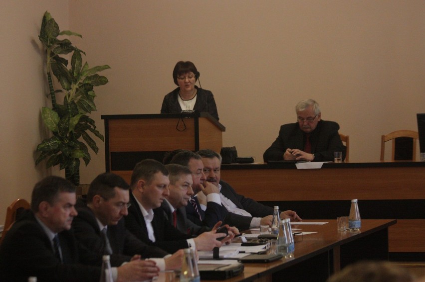 Sesja Rady Powiatu Zawierciańskiego 29 01 2015