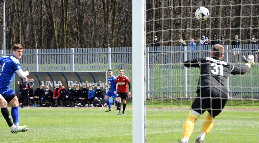 Keeza IV liga: MKP Unia Oświęcim - Słomniczanka 4:4. Na...