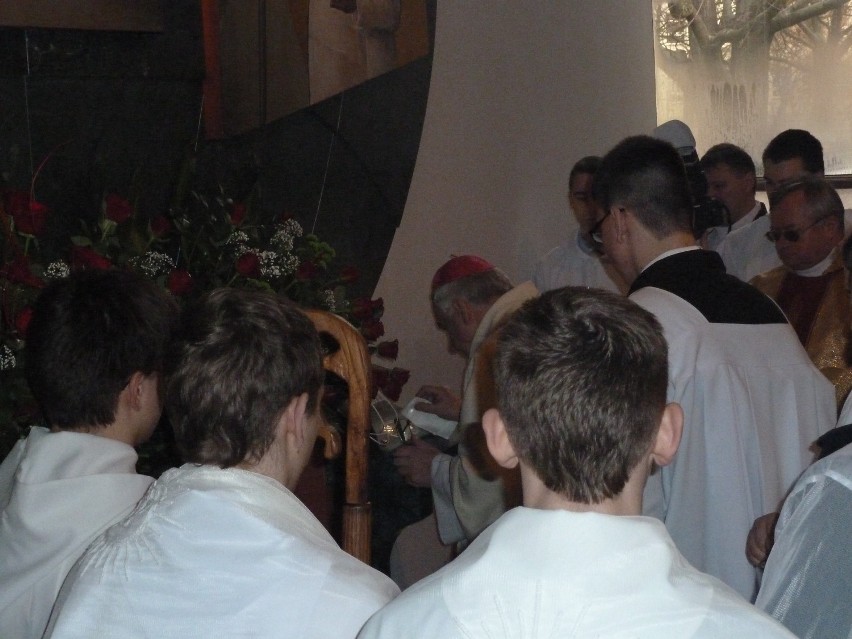 Relikwie Jana Pawła II trafiły do Poznania