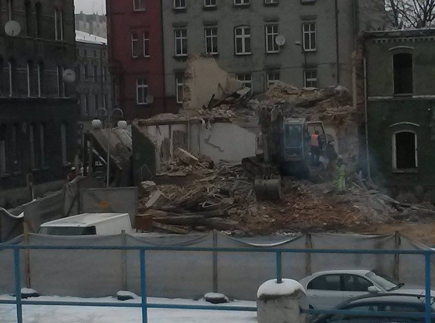 Rozbiórka dawnego Muzeum Miejskiego w Świętochłowicach