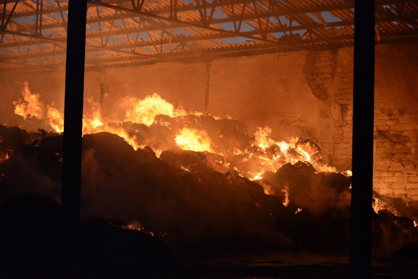 Pożar stodoły w Kwilczu (2.05.2019)