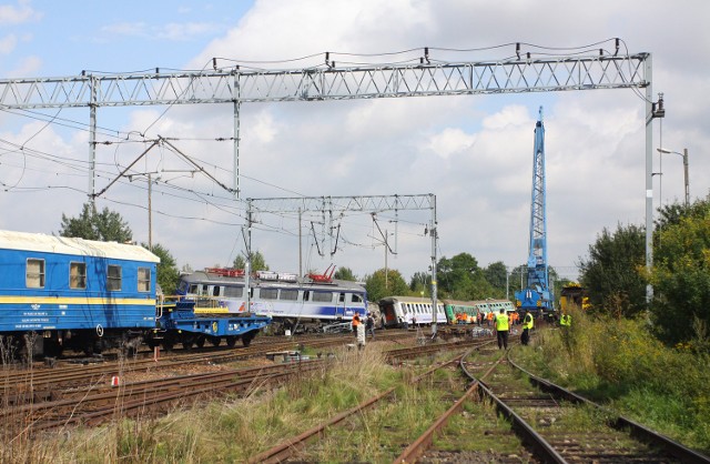 Pociągi zaczną kursować jednym torem