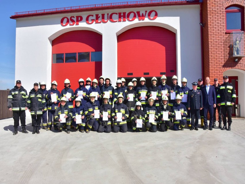 Podstawowe szkolenie dla strażaków-ochotników z powiatu FOTO