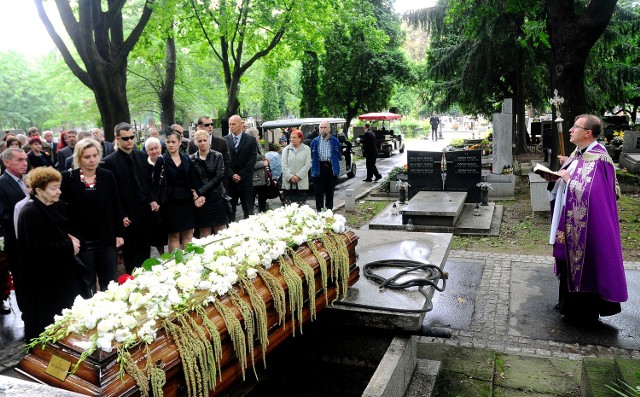 Pogrzeb Witolda Szybowskiego odbył się we wtorek w Krakowie. 52-latek zmarł w wyniku wylewu