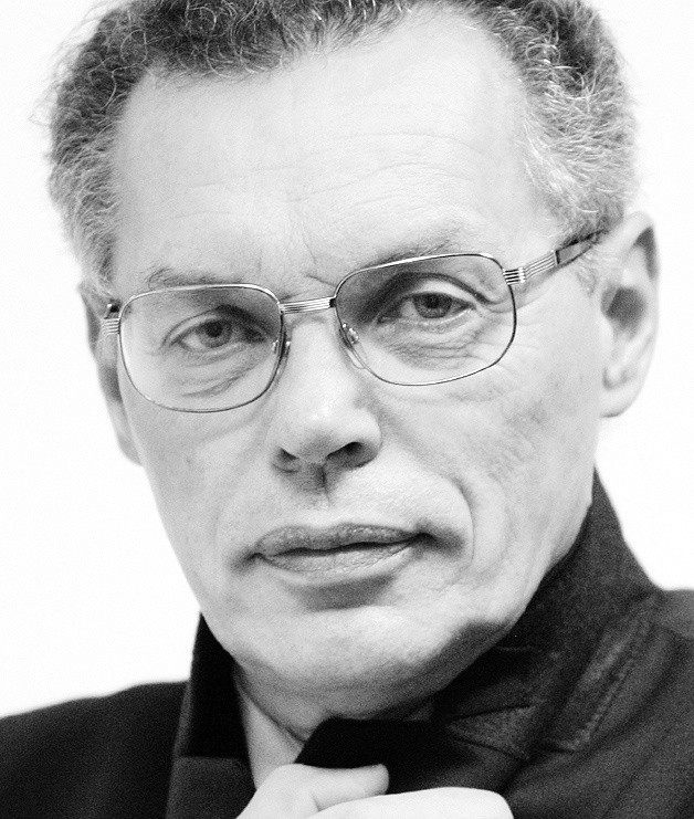 Piotr Dominiak, ekonomista
