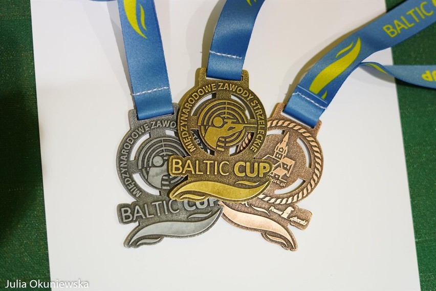 Siedem medali pistoleciarzy z OKSS 10-ka z Radomska na Międzynarodowych Zawodach BALTIC CUP 2021