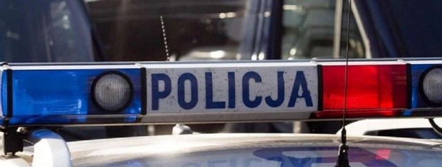 Policjanci ukarali kierowcę samochodu mandatem w wysokości 500 złotych oraz 7 punktami karnymi