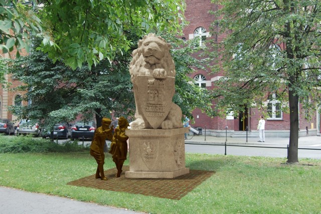 Tak miałby wyglądać pomnik Orląt Lwowskich, pierwotnie planowany przy ul. Retoryka tuż przy ul. Piłsudskiego