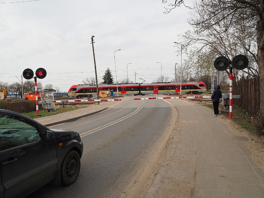 Od wtorku szlabany na przejeździe będą na stałe opuszczone