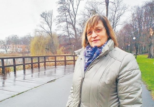 - Zabudowa przyczyni się do zniszczenia parku sołackiego - mówi Danuta Kańska