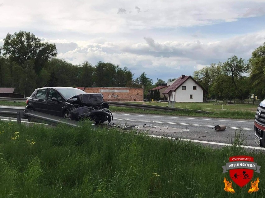 Zderzenie samochodów w Osjakowie. Dwie osoby zostały poszkodowane AKTUALIZACJA