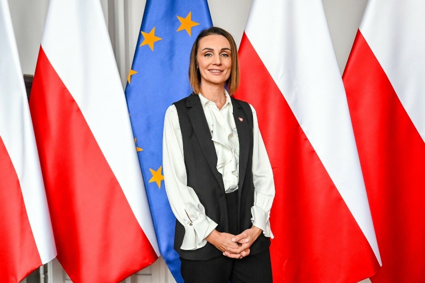 Wojewoda pomorska Beata Rutkiewicz w pierwszej kolejności...