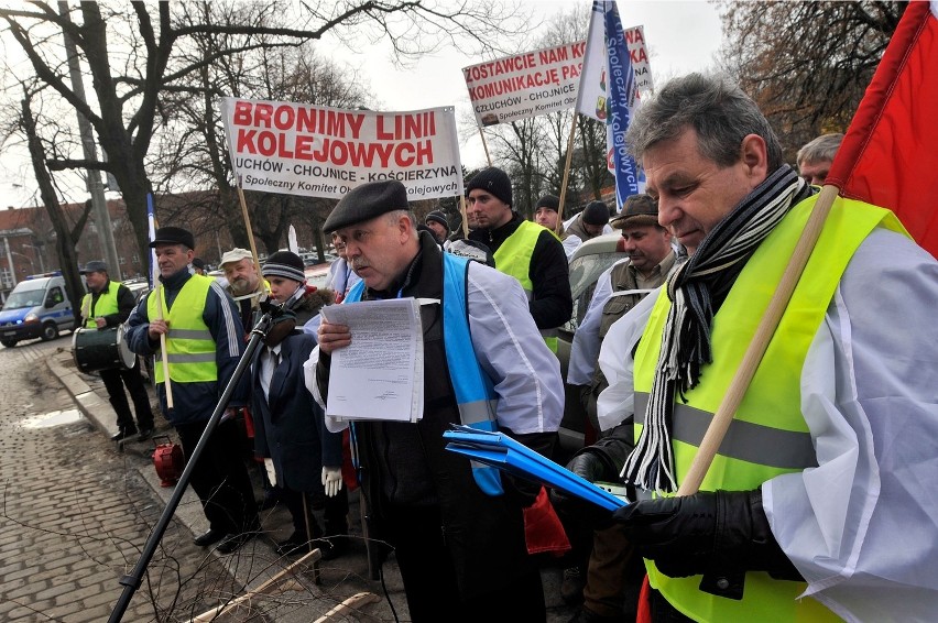 Gdańsk: Protestowali, aby przywrócić połączenia PKP [ZDJĘCIA]