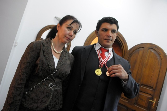 Yasser Shawky z Egiptu z żoną Jolantą