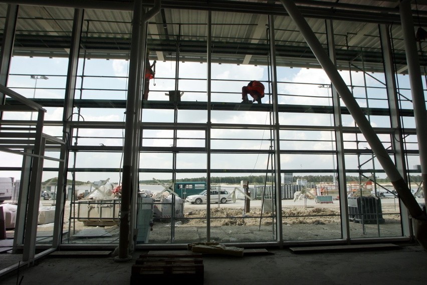 Lotnisko w Świdniku rośnie. Terminal już za 3 miesiące (ZDJĘCIA)