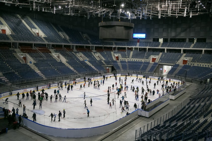 Kraków Arena zaprasza na łyżwy! [ZDJĘCIA, WIDEO]