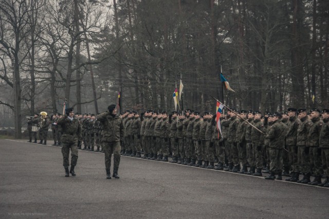 Przysłowiową tarczą i mieczem czwartej zmiany Polskiego Kontyngentu Wojskowego w Rumunii będzie tzw. tzw. kompania manewrowa, składająca się z żołnierzy 17. Wielkopolskiej Brygady Zmechanizowanej z Międzyrzecza i Wędrzyna. Sformował ją 15 batalionu Ułanów Poznańskich