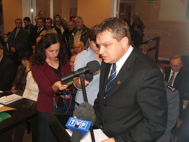 Roman Piasecki, przewodniczący związku pracowników MZK, bronił dyrektora Pachciarza