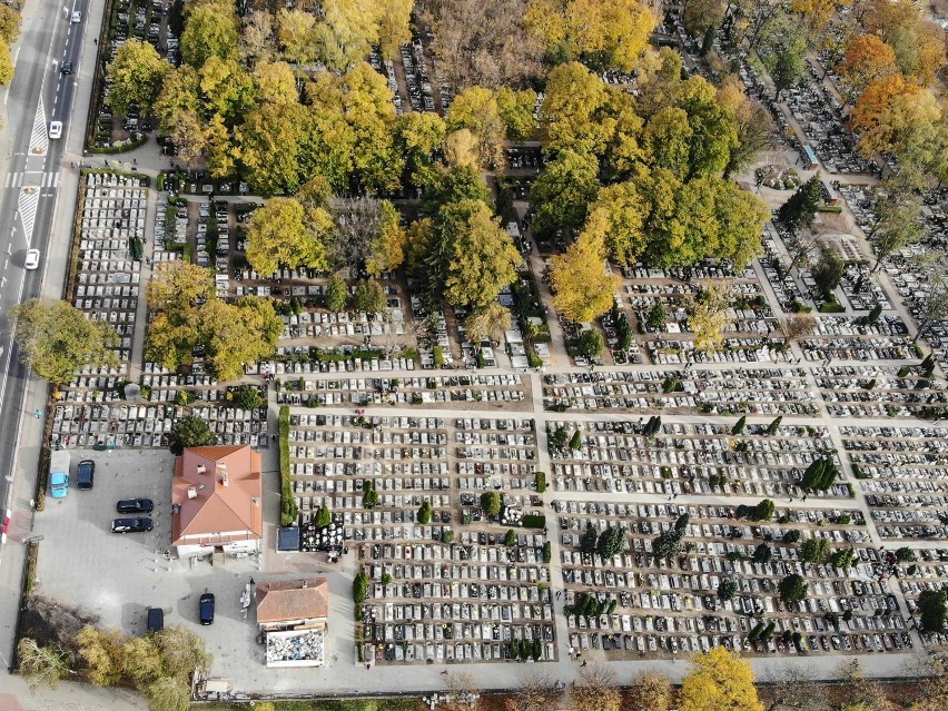 Wszystkich Świętych na cmentarzu parafialnym przy Kąkolewskiej