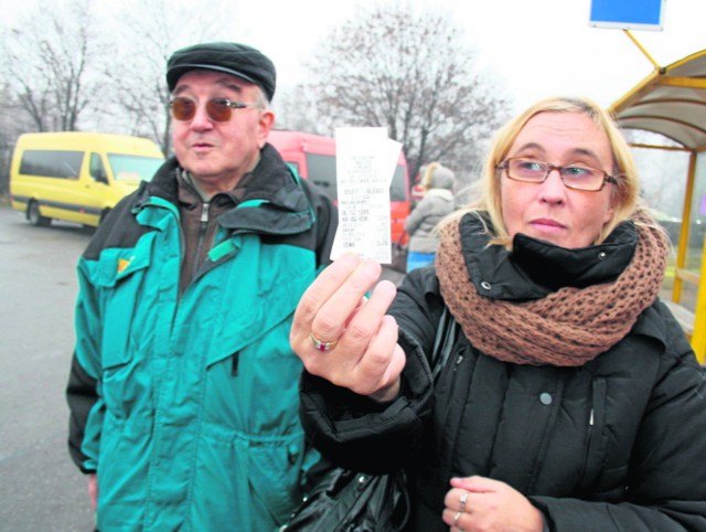 Kazimierz Bajur i Anna Gałecka nie poddają się w walce o prawo do ulgowych biletów.