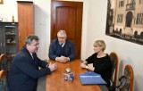 Powiat wolsztyński: starosta Jacek Skrobisz podsumowuje tydzień walki z zagrożeniem koronawirusem  