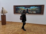 Czesław Dźwigaj prezentuje nowe obrazy na wystawie w Pałacu Sztuki
