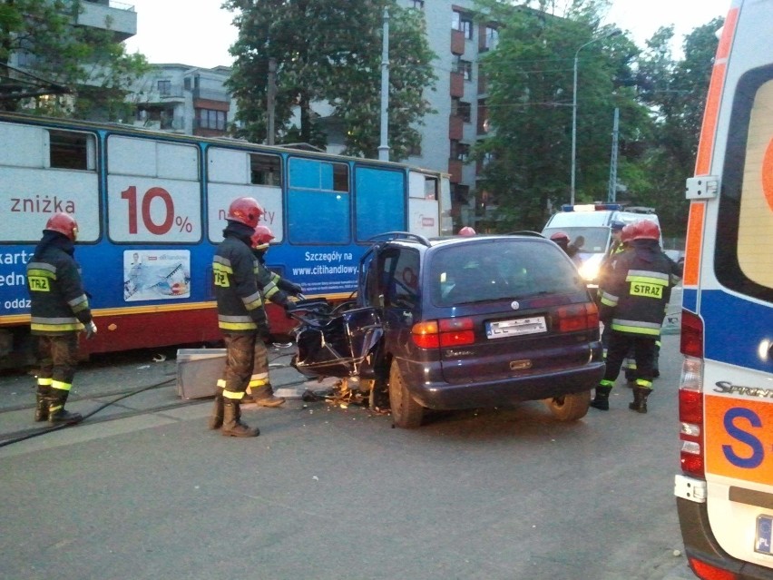 3 osoby ranne w wypadku na Kilińskiego [ZDJĘCIA]