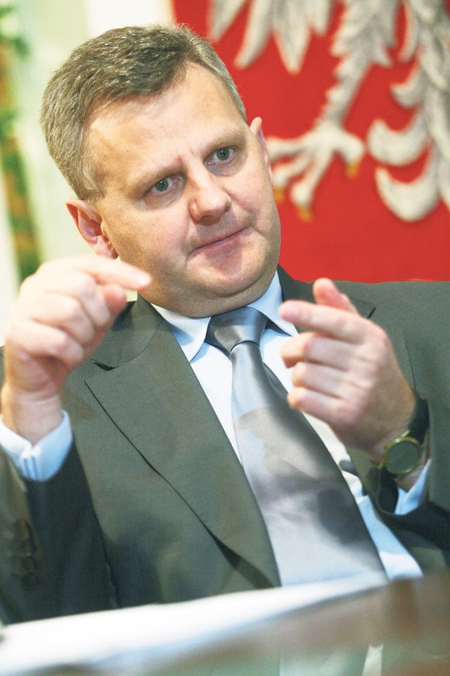 Minister skarbu Aleksander Grad