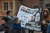 "Kaczyński to tchórz, kłamca, nieudacznik". Kto tak protestował we Wrocławiu?