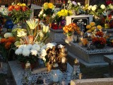 Mój Reporter: Dlaczego zapadają się groby na cmentarzu w Chorzowie?