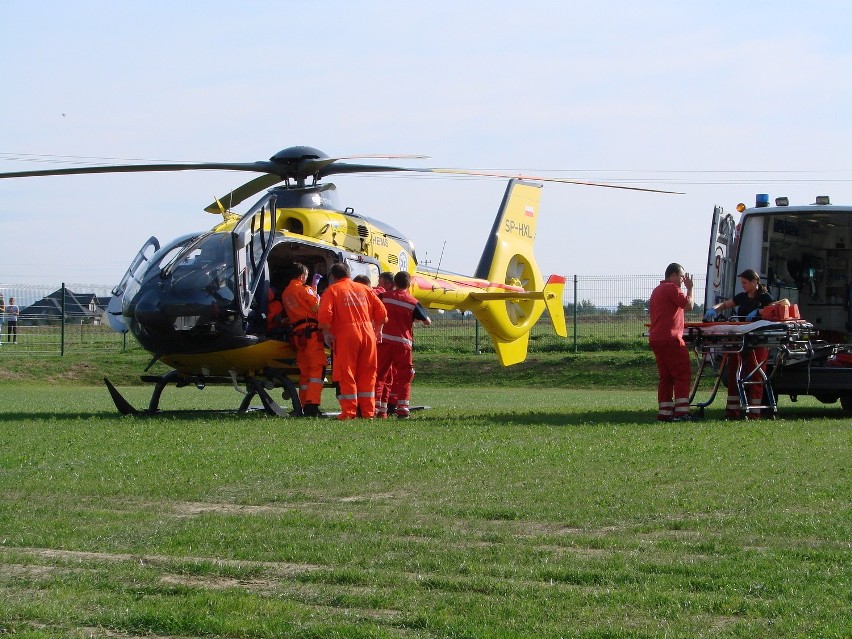 Wypadek w Osieku: 13-latek wpadł pod koła samochodu