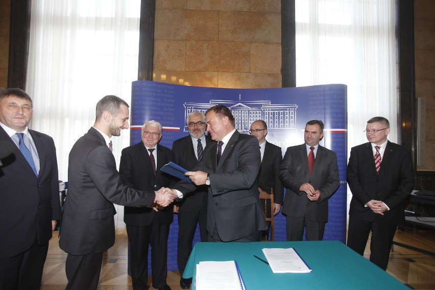 Wojewoda podpisał zgodę na budowę zbiornika Racibórz Dolny