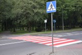 Biało-czerwone pasy poprawią bezpieczeństwo pieszych?