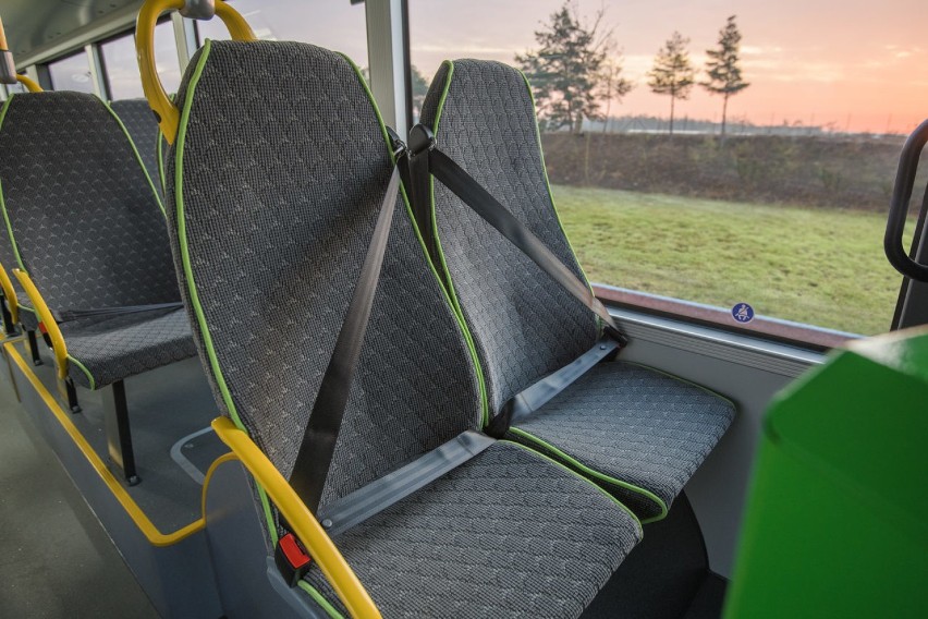 Dzieci z gminy Gręboszów do szkoły będzie woził autobus elektryczny. Samorząd sprawił sobie taki pojazd za ponad 2 miliony złotych [ZDJĘCIA]
