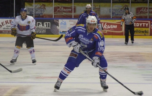 Peter Tabaczek chce na play-off wrócić do składu Aksam Unii Oświęcim, żeby ważnym golem uczcić urodziny córki Sofii.