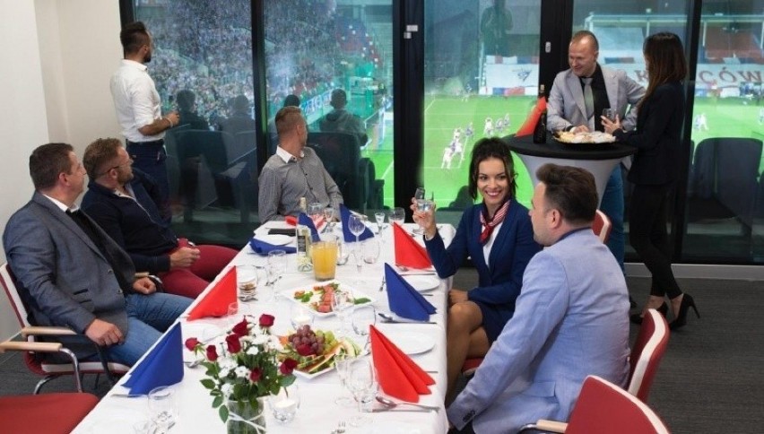 002. Arena Zabrze - loża VIP
Na Arenie Zabrze czyli...