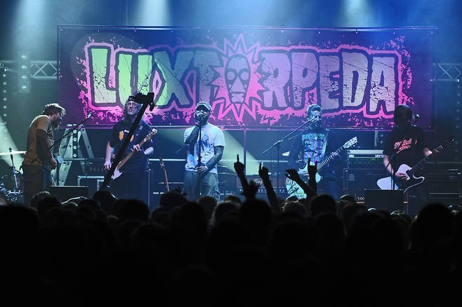 Luxfest - w listopadzie poznański zespół Luxtorpeda, który...