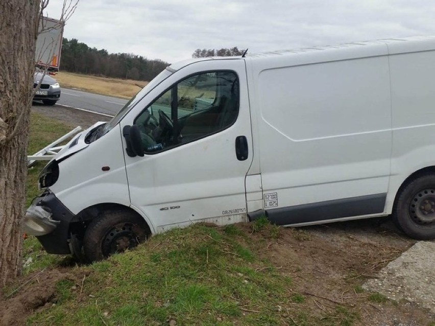 Do wypadku doszło w piątek, 8 marca, na drodze w Prądocinie...