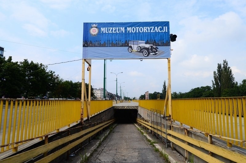 Poznań: Muzeum Motoryzacji pod Kaponierą zamknięte! [ZDJĘCIA] 