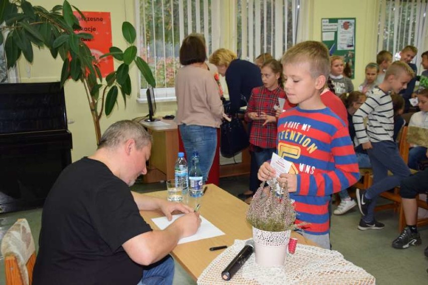 Spotkanie autorskie z Marcinem Pałaszem w pleszewskiej Bibliotece Publicznej