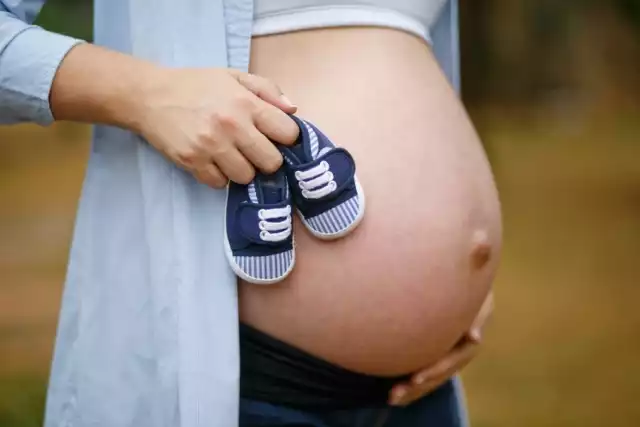 Którego ginekologa polecają pacjentki? Kliknij w kolejne zdjęcia i sprawdź.