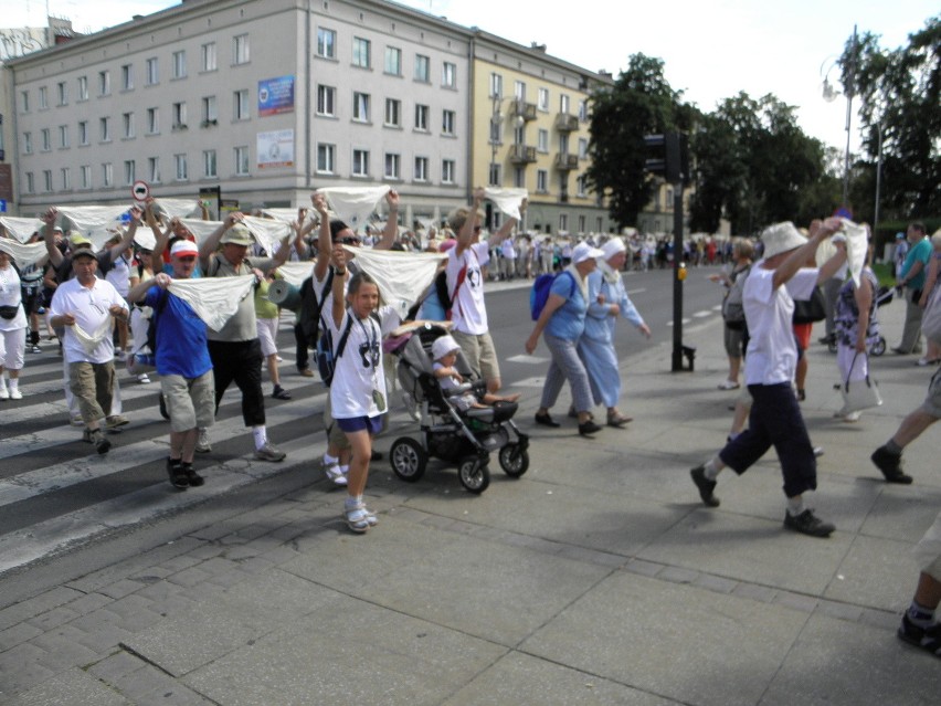 67. Piesza Pielgrzymka Rybnicka dotarła na Jasną Górę [ZDJĘCIA]