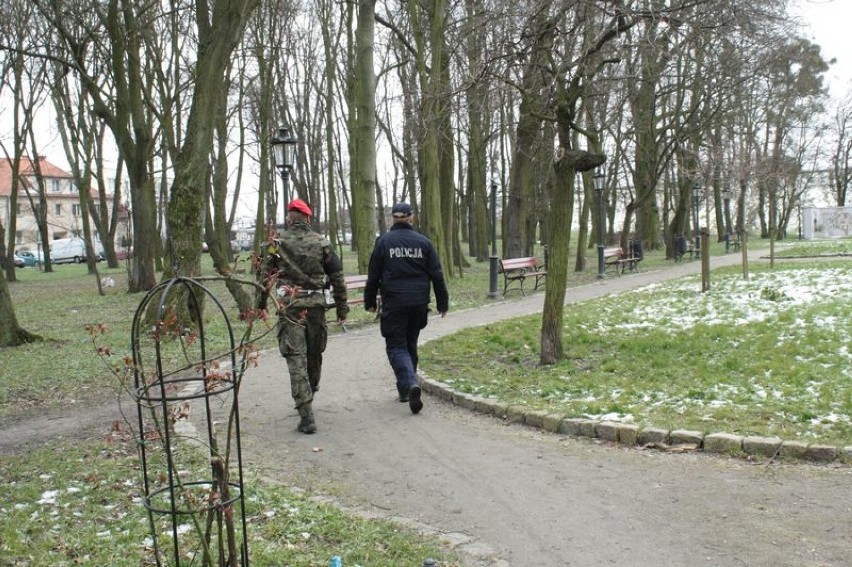 Koronawirus. W Malborku policja, Straż Miejska i Żandarmeria Wojskowa we wspólnych patrolach