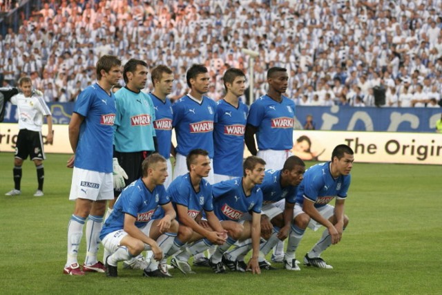 Stara nowa jedenastka Lecha. Pamiątkowe zdjęcie przed pierwszym meczem sezonu 2008/2009. Fot. Artur Markiewicz